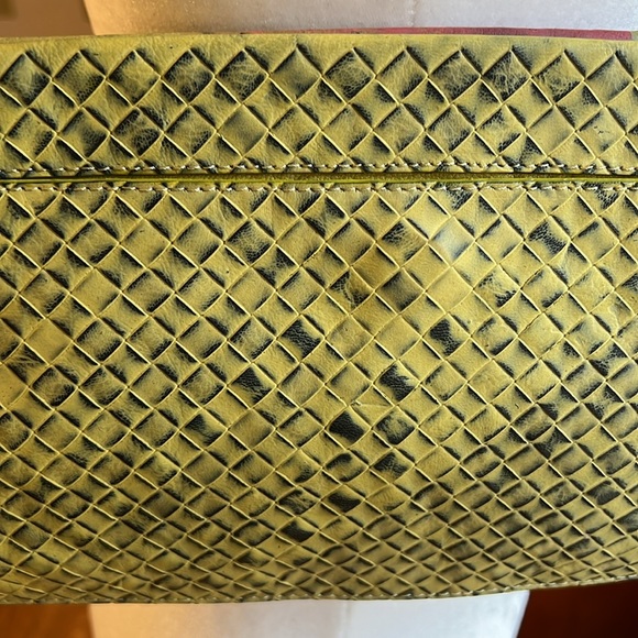 100% authentic BOTTEGA VENETA clutch bag - Picture 4 of 11